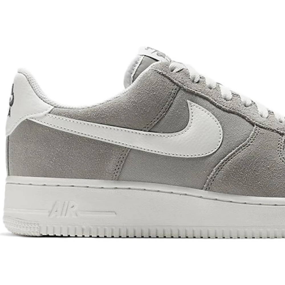 Nike Air Force 1 Low '07
Spruce Fog